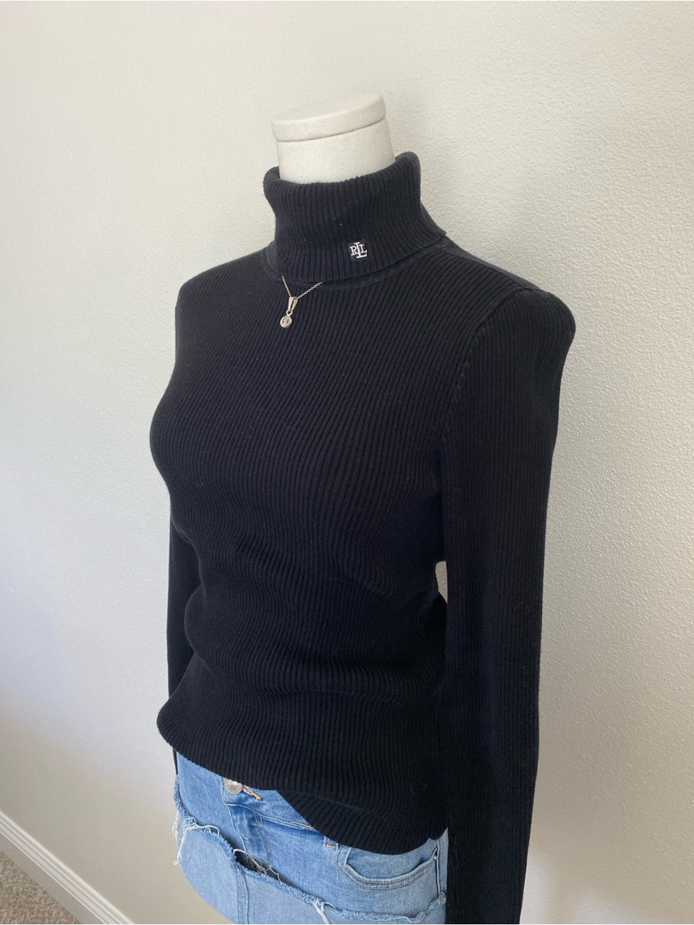 Vintage 90s Lauren Ralph Lauren Ribbed Black Turtleneck Sweater Size Small - Picture 5 of 7